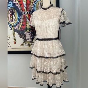 Lace Tiered White Polka Dot Dress Size 0